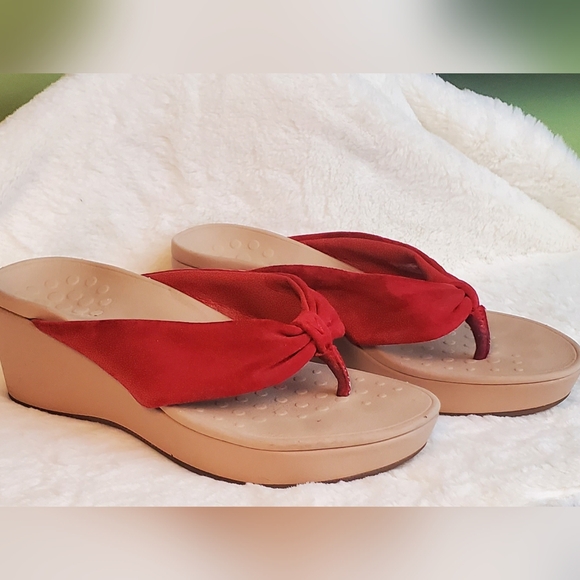Vionic Shoes - Red Vionic Red Wedge Sandals Size 7